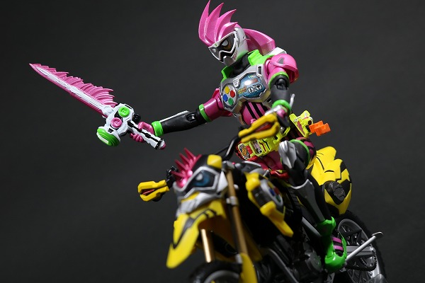 S.H.フィギュアーツ　仮面ライダーレーザー　バイクゲーマー　レベル2　レビュー 