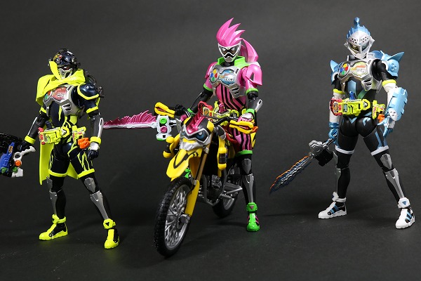 S.H.フィギュアーツ　仮面ライダーレーザー　バイクゲーマー　レベル2　レビュー 