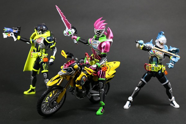 S.H.フィギュアーツ　仮面ライダーレーザー　バイクゲーマー　レベル2　レビュー 