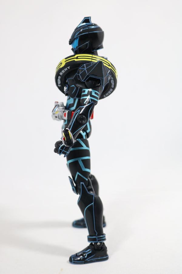 S.H.フィギュアーツ　仮面ライダーダークドライブ　タイプネクスト　レビュー