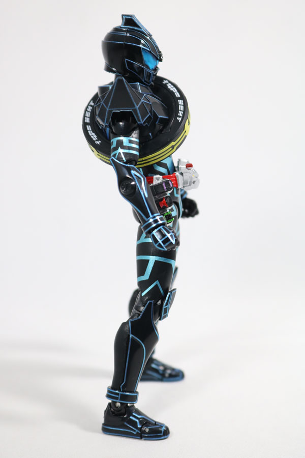 S.H.フィギュアーツ　仮面ライダーダークドライブ　タイプネクスト　レビュー