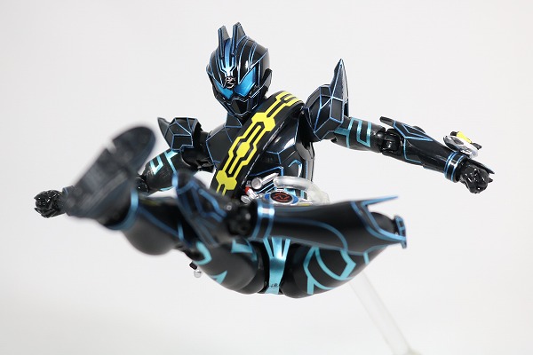 S.H.フィギュアーツ　仮面ライダーダークドライブ　タイプネクスト　レビュー 