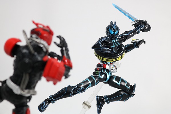 S.H.フィギュアーツ　仮面ライダーダークドライブ　タイプネクスト　レビュー 