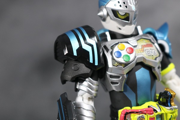 S.H.フィギュアーツ　仮面ライダーブレイブ　ハンタークエストゲーマー　レベル5　レビュー