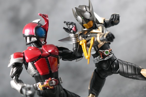 S.H.フィギュアーツ　仮面ライダーパンチホッパー　真骨彫製法　レビュー 