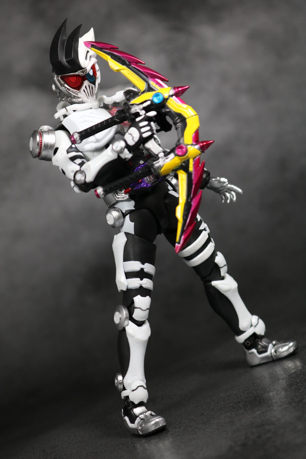 S.H.フィギュアーツ　仮面ライダーゲンム　ゾンビゲーマー　レベルX　レビュー 