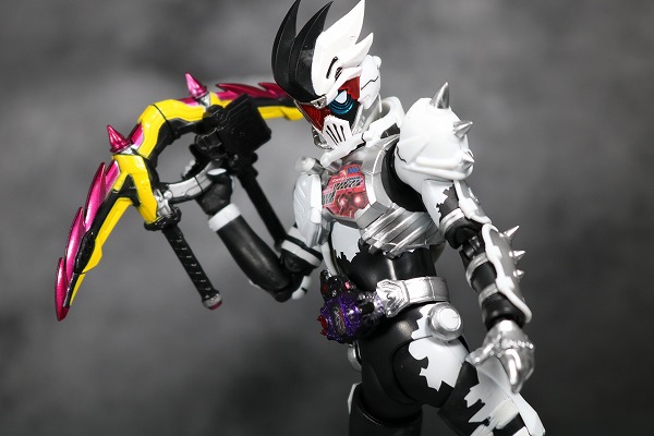 S.H.フィギュアーツ　仮面ライダーゲンム　ゾンビゲーマー　レベルX　レビュー 