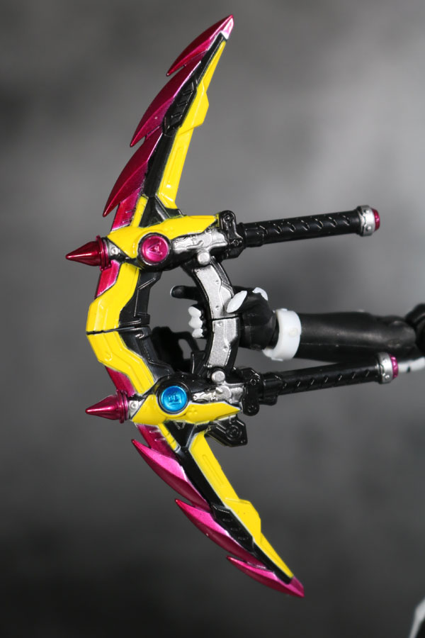 S.H.フィギュアーツ　仮面ライダーゲンム　ゾンビゲーマー　レベルX　レビュー