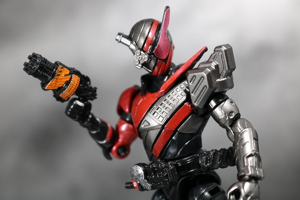 創動　仮面ライダービルド　BUILD2　レビュー 