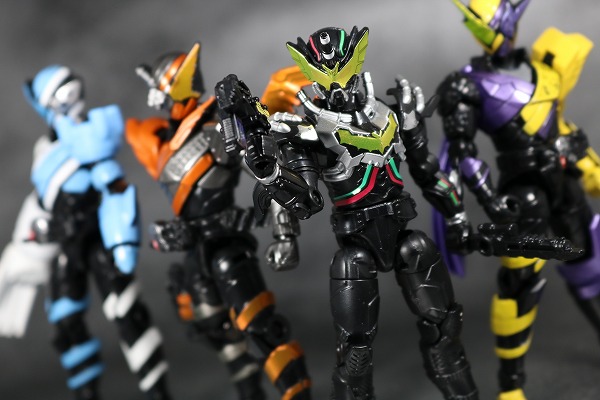 創動　仮面ライダービルド　BUILD2 ホークガトリング　ニンニンコミック　ロケットパンダ　ナイトローグ　レビュー  