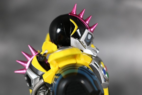 S.H.フィギュアーツ　仮面ライダーレーザー　ハンターバイクゲーマ―　レベル5　レビュー　全身