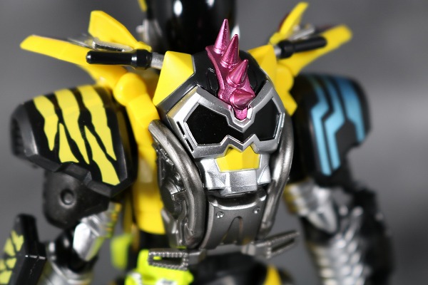 S.H.フィギュアーツ　仮面ライダーレーザー　ハンターバイクゲーマ―　レベル5　レビュー　全身