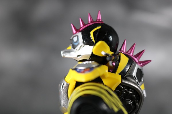 S.H.フィギュアーツ　仮面ライダーレーザー　ハンターバイクゲーマ―　レベル5　レビュー　可動 