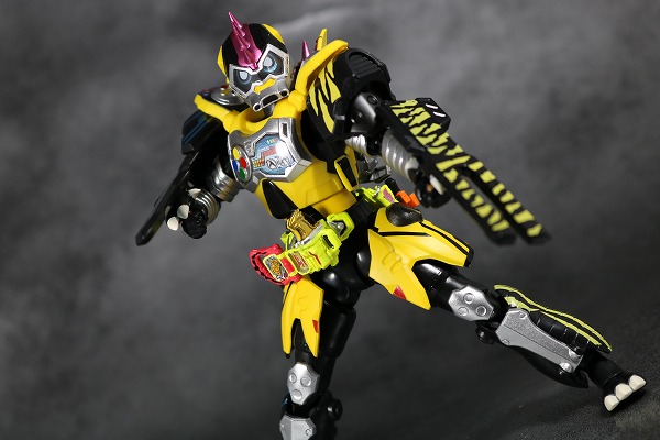 S.H.フィギュアーツ　仮面ライダーレーザー　ハンターバイクゲーマ―　レベル5　レビュー　アクション 