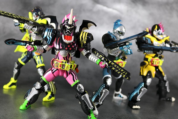 S.H.フィギュアーツ　仮面ライダーレーザー　ハンターバイクゲーマ―　レベル5　レビュー　アクション 