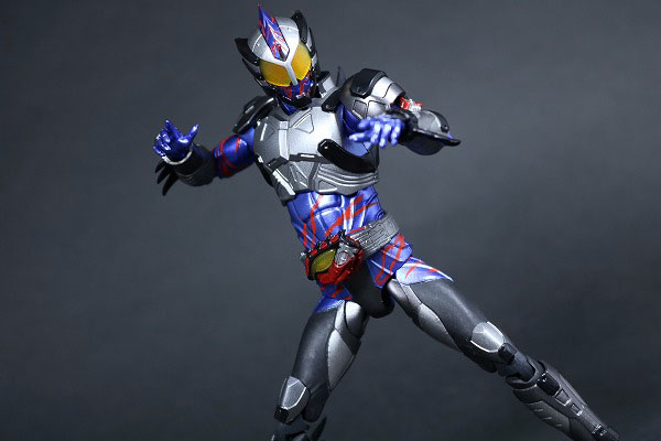 S.H.フィギュアーツ　仮面ライダーアマゾンネオ　Amazon限定版　レビュー　アクション