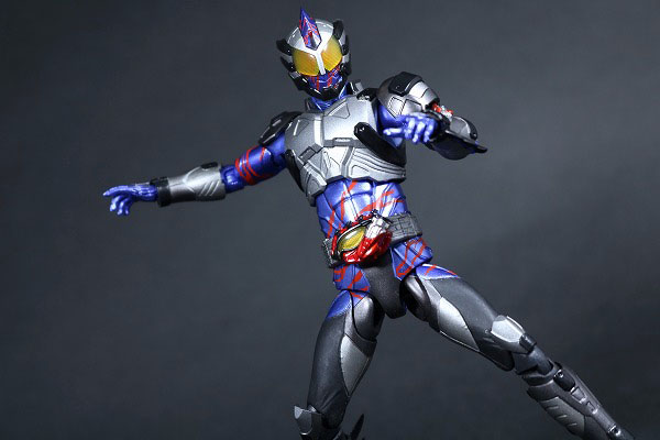 S.H.フィギュアーツ　仮面ライダーアマゾンネオ　Amazon限定版　レビュー　アクション