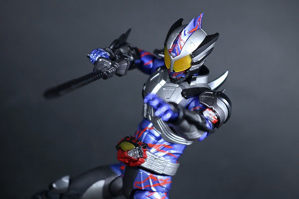 S.H.フィギュアーツ　仮面ライダーアマゾンネオ　Amazon限定版　レビュー　アクション 