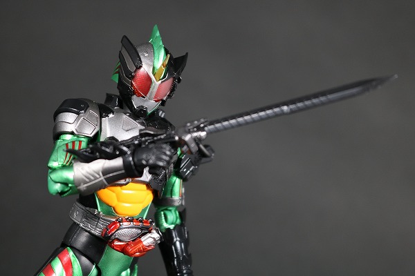 S.H.フィギュアーツ　仮面ライダーアマゾン ニューオメガ　レビュー　アクション 