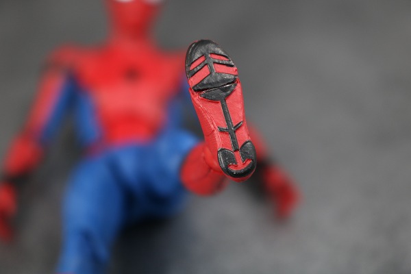 MAFEX　スパイダーマン　ホームカミング　レビュー　全身