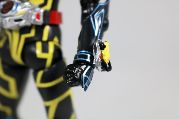 S.H.フィギュアーツ　仮面ライダードライブ　タイプスペシャル　レビュー　全身