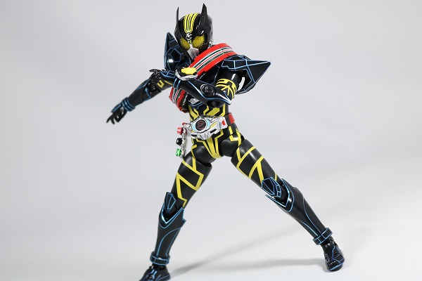 S.H.フィギュアーツ　仮面ライダードライブ　タイプスペシャル　レビュー　アクション 