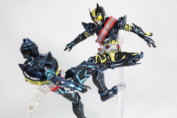 S.H.フィギュアーツ　仮面ライダードライブ　タイプスペシャル　レビュー　アクション 