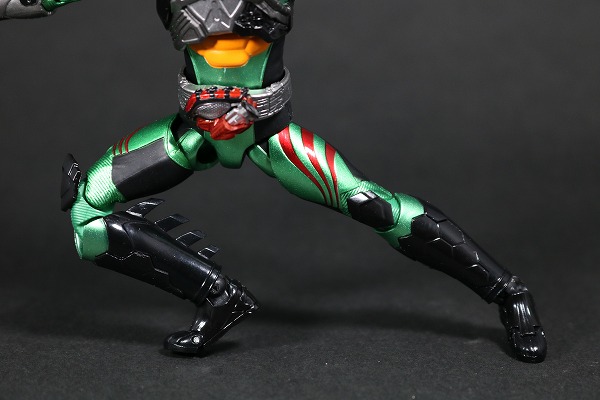 S.H.フィギュアーツ　仮面ライダーアマゾン ニューオメガ　レビュー　可動 