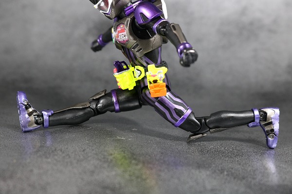 S.H.フィギュアーツ　仮面ライダーゲンム　アクションゲーマー　レベル2　スポーツゲーマ　レビュー　可動 