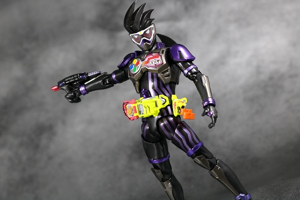 S.H.フィギュアーツ　仮面ライダーゲンム　アクションゲーマー　レベル2　スポーツゲーマ　レビュー　アクション 