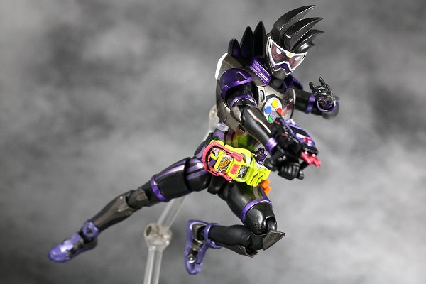 S.H.フィギュアーツ　仮面ライダーゲンム　アクションゲーマー　レベル2　スポーツゲーマ　レビュー　アクション 