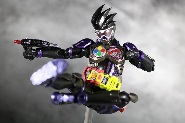 S.H.フィギュアーツ　仮面ライダーゲンム　アクションゲーマー　レベル2　スポーツゲーマ　レビュー　アクション 