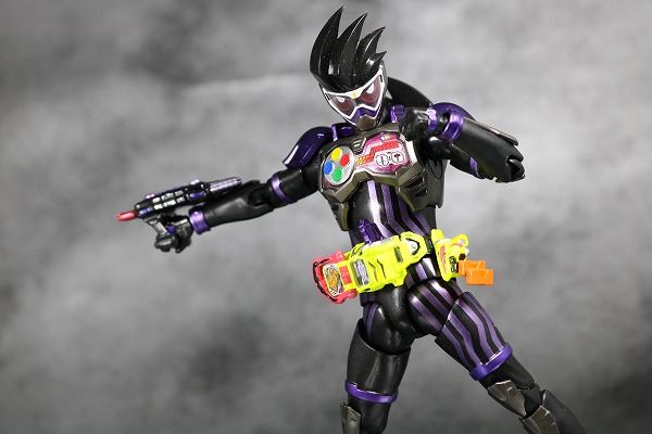 S.H.フィギュアーツ　仮面ライダーゲンム　アクションゲーマー　レベル2　スポーツゲーマ　レビュー　アクション 