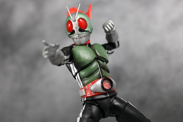 S.H.フィギュアーツ　仮面ライダー新1号　真骨彫製法　レビュー　アクション 