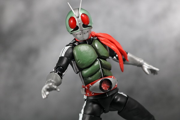 S.H.フィギュアーツ　仮面ライダー新1号　真骨彫製法　レビュー  