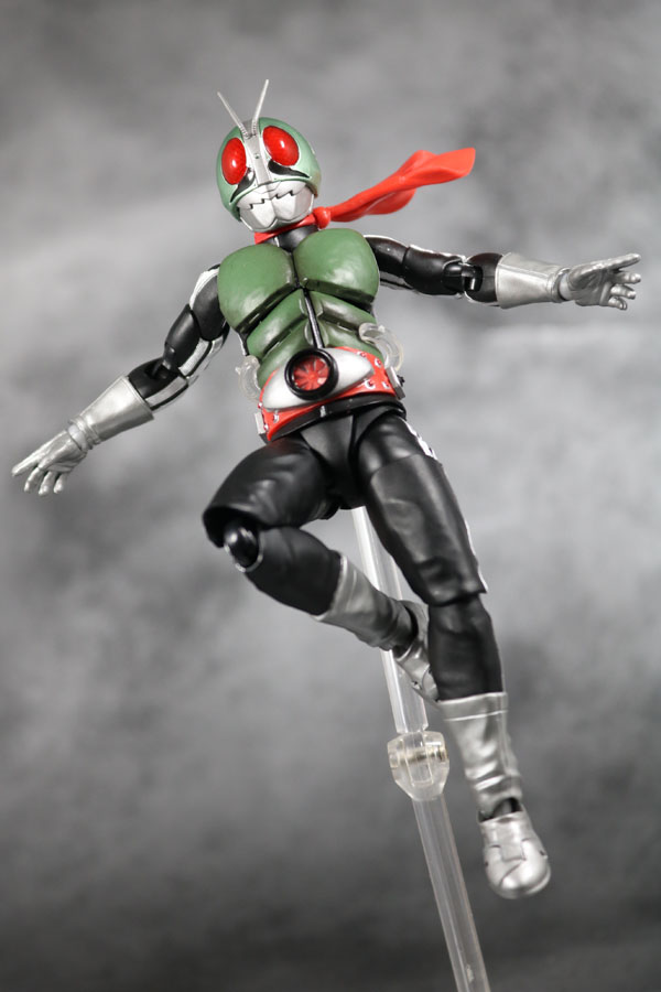 S.H.フィギュアーツ　仮面ライダー新1号　真骨彫製法　レビュー　アクション 