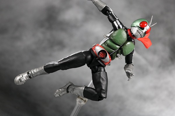 S.H.フィギュアーツ　仮面ライダー新1号　真骨彫製法　レビュー　アクション 