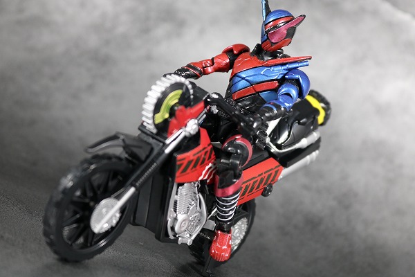 創動　仮面ライダービルド　BUILD4　マシンビルダー　アクション　レビュー 