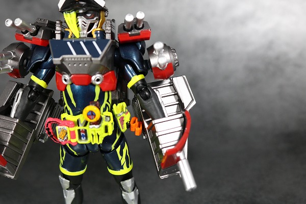 S.H.フィギュアーツ　仮面ライダースナイプ　シミュレーションゲーマー　レベル50　レビュー　全身