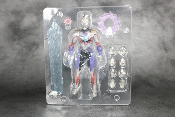 S.H.フィギュアーツ　ウルトラマンオーブ　スペシウムゼペリオン　 レビュー　箱　パッケージ