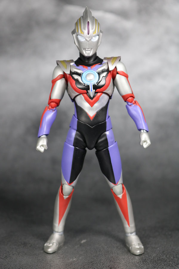 S.H.フィギュアーツ　ウルトラマンオーブ　スペシウムゼペリオン　レビュー　全身