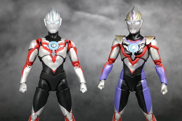 S.H.フィギュアーツ　ウルトラマンオーブ　スペシウムゼペリオン　レビュー　全身