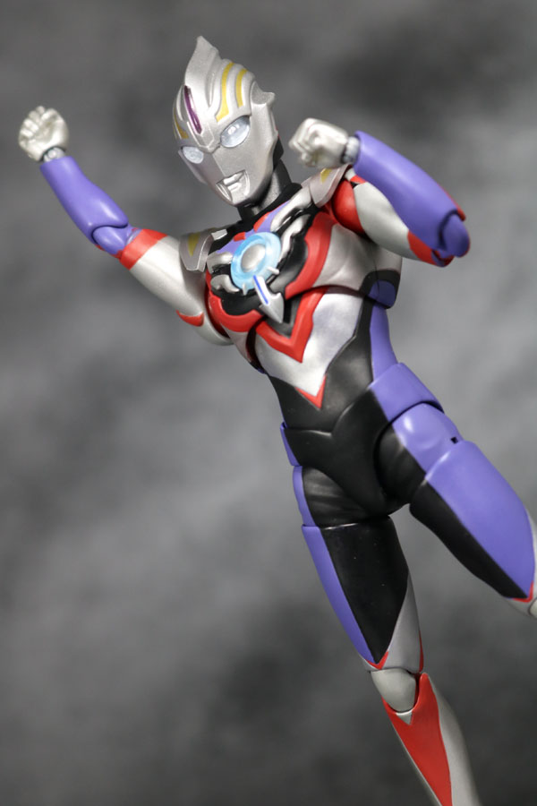 S.H.フィギュアーツ　ウルトラマンオーブ　スペシウムゼペリオン　レビュー　アクション 