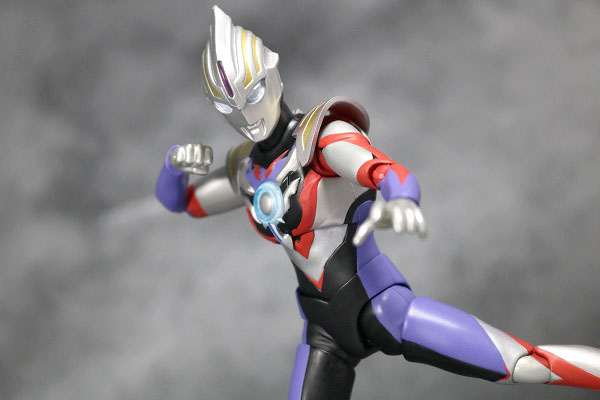 S.H.フィギュアーツ　ウルトラマンオーブ　スペシウムゼペリオン　レビュー　アクション 