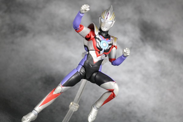 S.H.フィギュアーツ　ウルトラマンオーブ　スペシウムゼペリオン　レビュー　アクション 