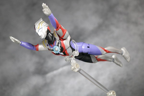 S.H.フィギュアーツ　ウルトラマンオーブ　スペシウムゼペリオン　レビュー　アクション 