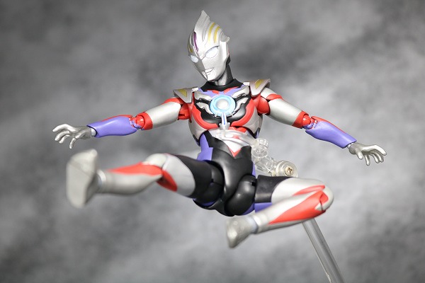 S.H.フィギュアーツ　ウルトラマンオーブ　スペシウムゼペリオン　レビュー　アクション 