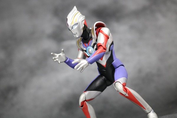 S.H.フィギュアーツ　ウルトラマンオーブ　スペシウムゼペリオン　レビュー　アクション 