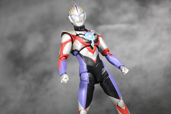 S.H.フィギュアーツ　ウルトラマンオーブ　スペシウムゼペリオン　レビュー　アクション 