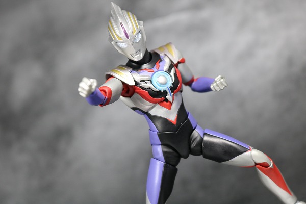 S.H.フィギュアーツ　ウルトラマンオーブ　スペシウムゼペリオン　レビュー　アクション 